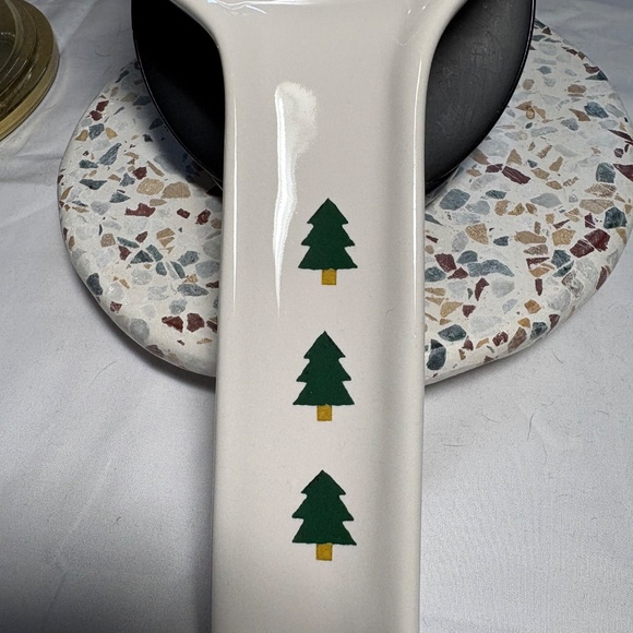 Rae Dunn Merry. Spoon Rest - Picture 3 of 4
